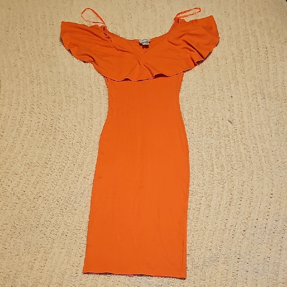 Unique VintagexPantone Coral Ruffled Bodycon Dress
